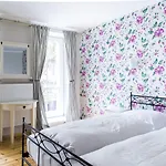 Residenz Begaswinkel 4* ברלין