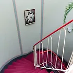 比伽温科特瑞斯登兹酒店 酒店