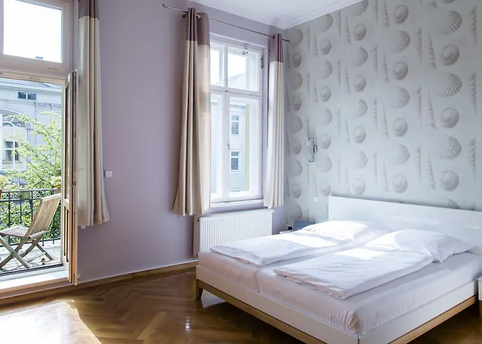 比伽温科特瑞斯登兹酒店