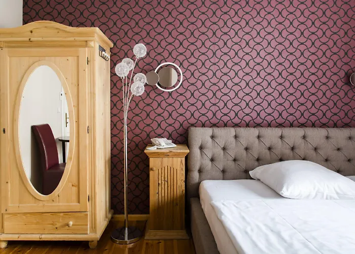 比伽温科特瑞斯登兹酒店 4*