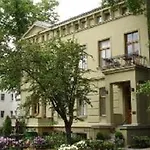 Residenz Begaswinkel 4* Berlin