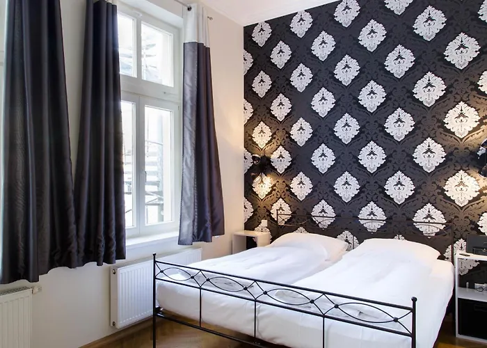 Residenz Begaswinkel 4* برلين